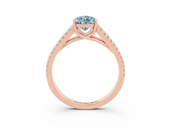 Rose gold Pear Cut Aquamarine Solitaire Engagement Ring with Split Shank Pavé Band