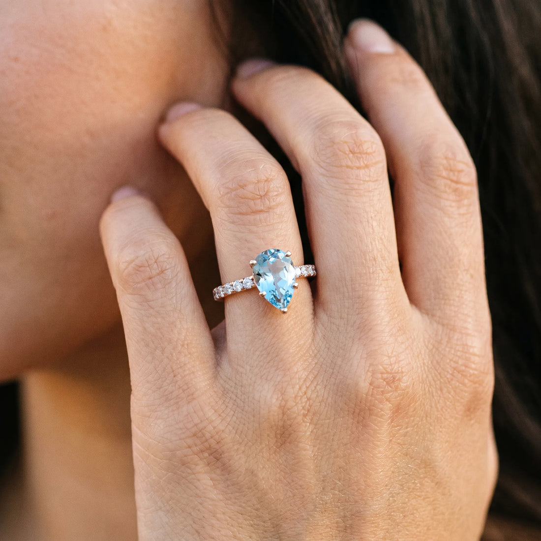 Rose gold Pear Cut Aquamarine Solitaire Ring with Round  Pavé Band and Four-Prong Setting_44