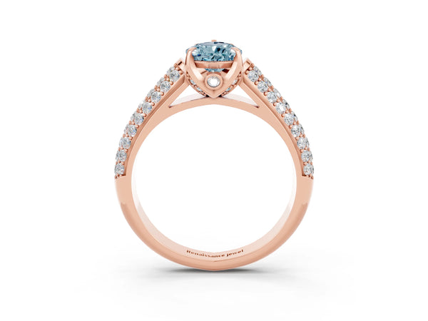 Rose gold Pear Cut Aquamarine Solitaire Ring with Three-Row Pavé Band and Four-Prong Setting