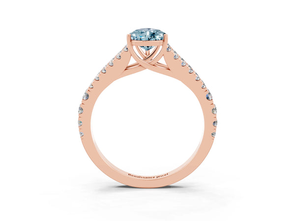 Rose gold Pear Cut Aquamarine Split Shank Pavé Engagement Ring with Four-Prong Setting