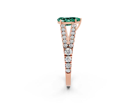 Rose gold Pear Cut Cut Split Shank Pave Diamond Engagement Ring with Four-Prong Setting_2