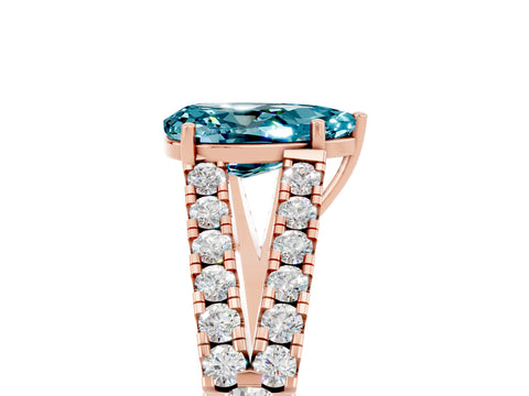 Rose gold Pear Cut Cut Split Shank Pave Diamond Engagement Ring with Four-Prong Setting_5