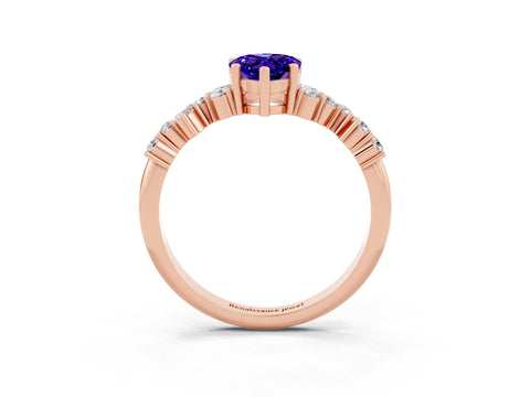 Rose gold Pear Cut Diamond Cluster Pavé Band with Four-Prong Setting_3