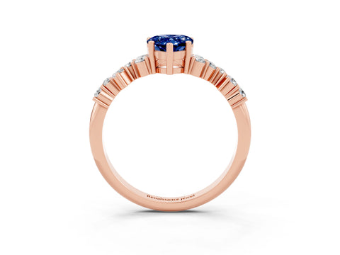 Rose gold Pear Cut Diamond Cluster Pavé Band with Four-Prong Setting_3