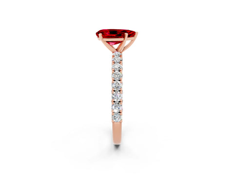 Rose gold Pear Cut Diamond Pavé Band Solitaire Ring with Prong Setting_2