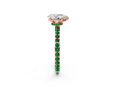 Rose gold Pear Cut Diamond Pavé Engagement Ring with Round with Emerald side stone Accents and Prong Setting_2