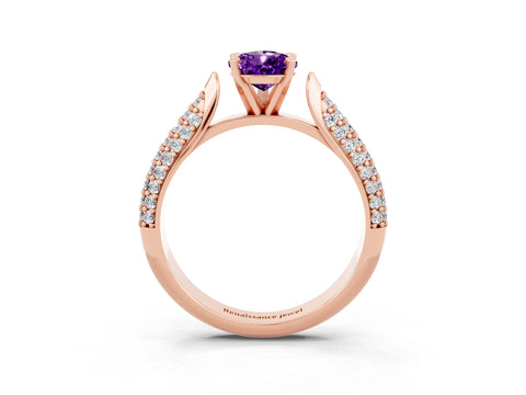Rose gold Pear Cut Diamond Solitaire Engagement Ring with Pavé Band and Four-Prong Setting_3