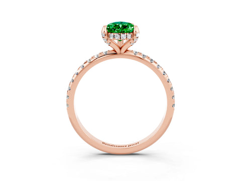 Rose gold Pear Cut Diamond Solitaire Ring with Four-Prong Setting and Pavé Band_3