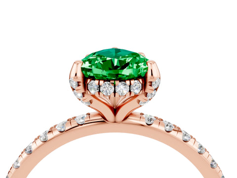 Rose gold Pear Cut Diamond Solitaire Ring with Four-Prong Setting and Pavé Band_4