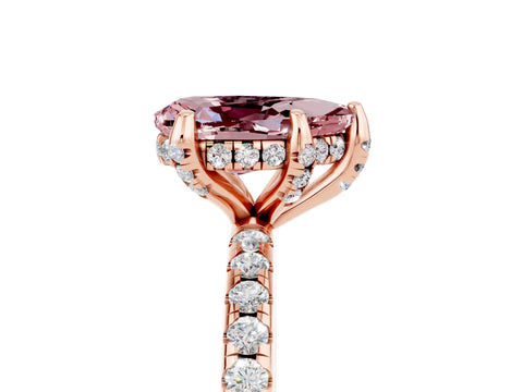 Rose gold Pear Cut Diamond Solitaire Ring with Four-Prong Setting and Pavé Band_5