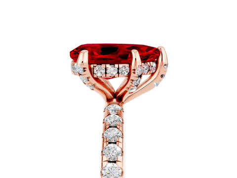 Rose gold Pear Cut Diamond Solitaire Ring with Four-Prong Setting and Pavé Band_5
