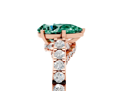 Rose gold Pear Cut Diamond Solitaire Ring with Pavé Band and Prong Setting_5