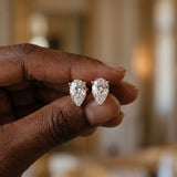 Rose gold Pear Cut Diamond Stud Earrings_119