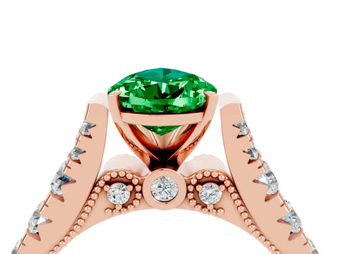 Rose gold Pear Cut Emerald Classic Solitaire Ring with Pavé Band and Four-Prong Setting_4
