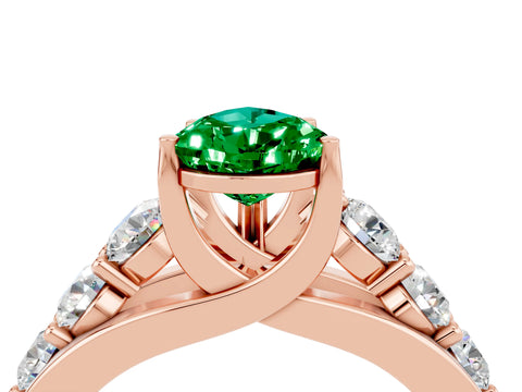 Rose gold Pear Cut Emerald Engagement Ring with Pavé Band and Four-Prong Setting_4