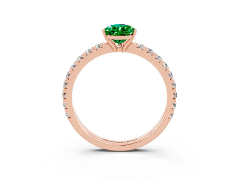 Rose gold Pear Cut Emerald Pavé Solitaire Engagement Ring with Four-Prong Setting_15