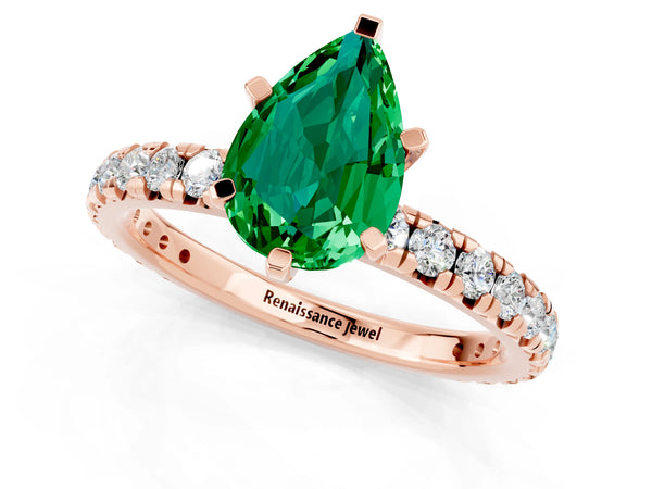 Rose gold Pear Cut Emerald Pavé Solitaire Ring with Round Band and Prong Setting