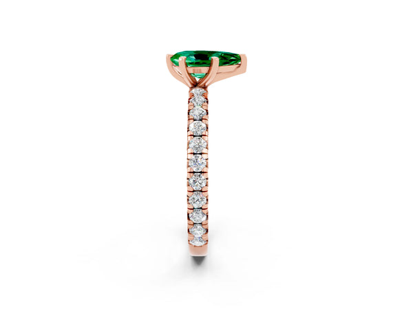 Rose gold Pear Cut Emerald Pavé Solitaire Ring with Round Band and Prong Setting