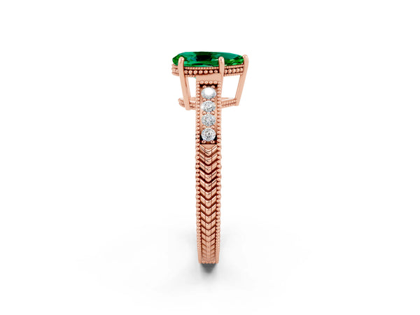 Rose gold Pear Cut Emerald Ring with Milgrain Pavé Band and Four-Prong Setting