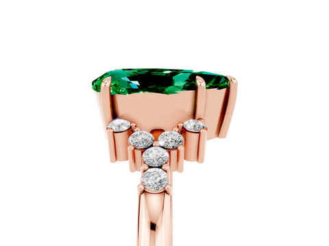 Rose gold Pear Cut Emerald Ring with Side Stones and Four-Prong Setting_41