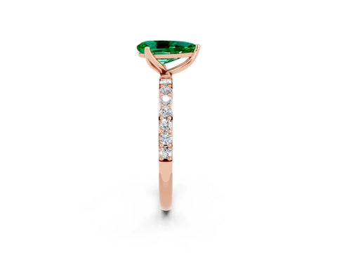 Rose gold Pear Cut Emerald Solitaire Engagement Ring with Pavé Band and Prong Setting_2