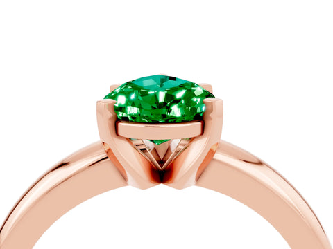 Rose gold Pear Cut Emerald Solitaire Engagement Ring with Round Band and Four-Prong Setting_4