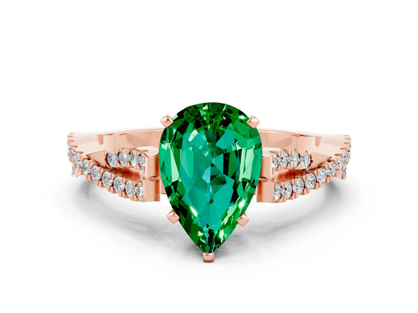 Rose gold Pear Cut Emerald Solitaire Engagement Ring with Twisted Pavé Band and Four-Prong Setting
