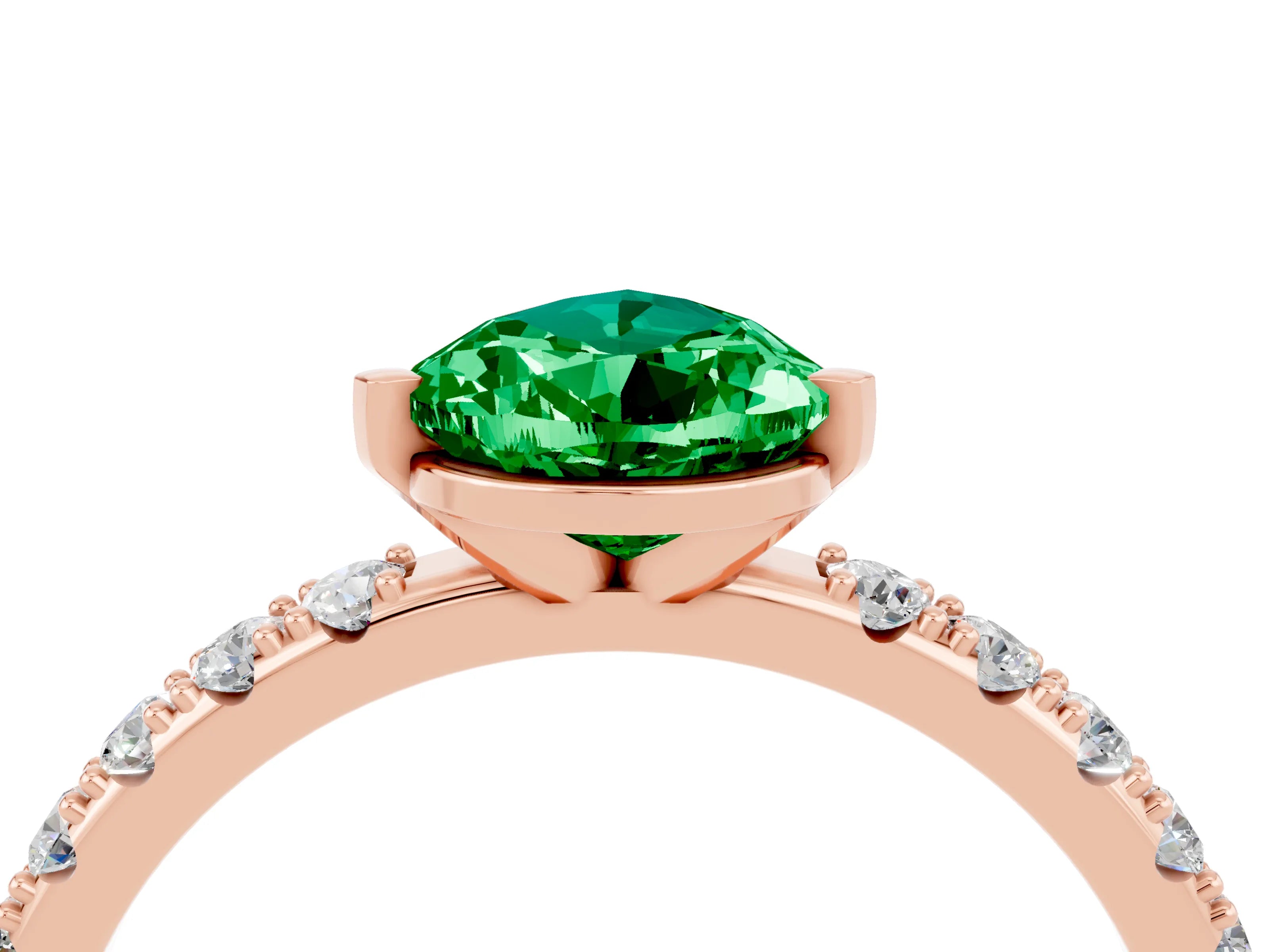Rose gold Pear Cut Emerald Solitaire Pavé Band with Four-Prong Setting_4