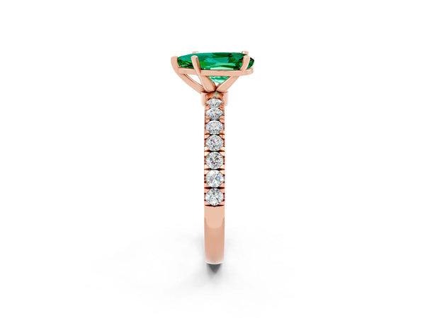 Rose gold Pear Cut Emerald Solitaire Ring with Pavé Accents and Four-Prong Setting