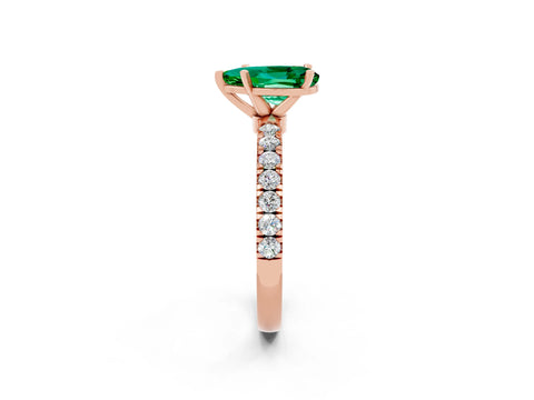 Rose gold Pear Cut Emerald Solitaire Ring with Pavé Accents and Four-Prong Setting_2