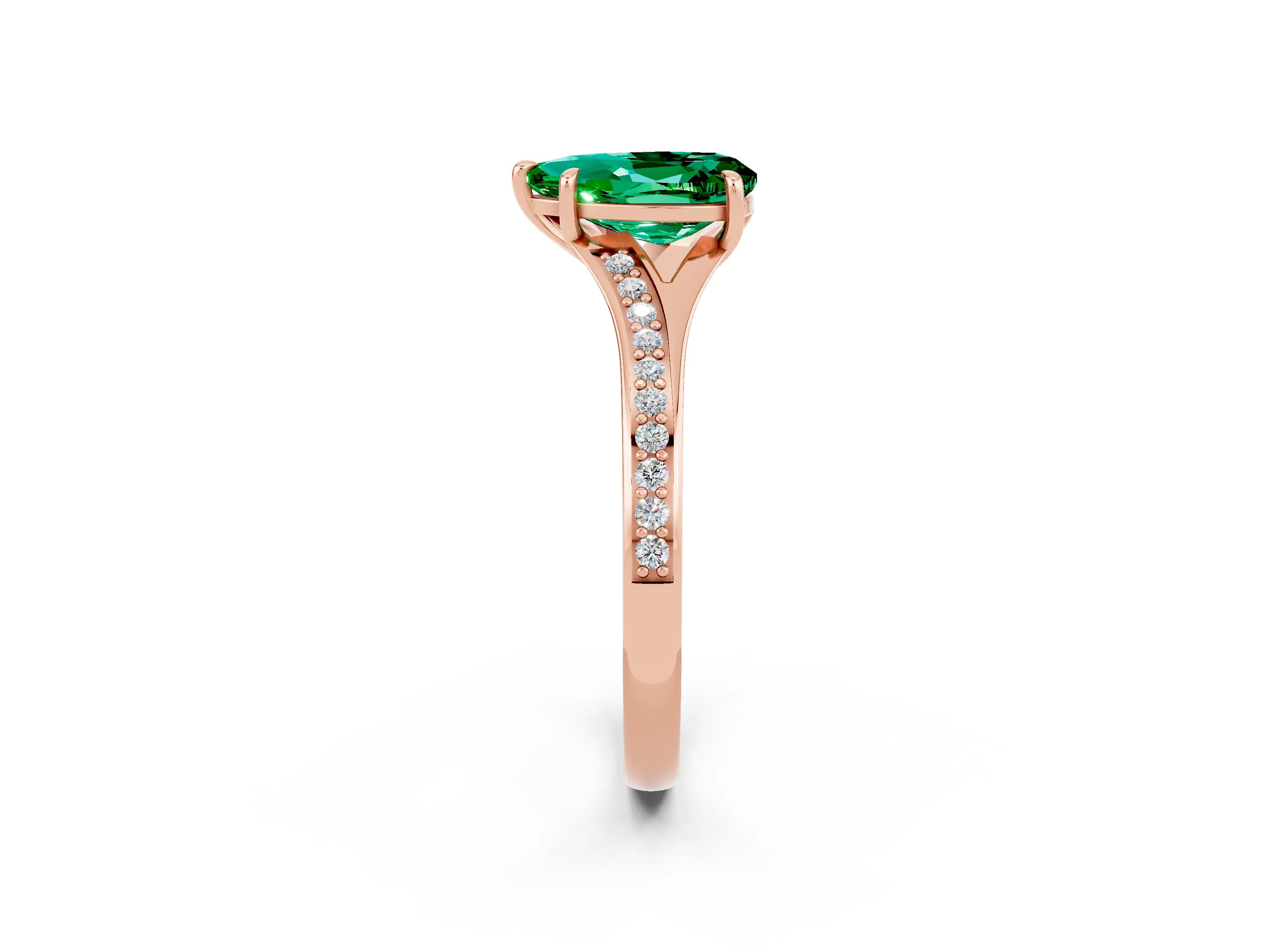 Rose gold Pear Cut Emerald Solitaire Ring with Pavé Band and Prong Setting_2