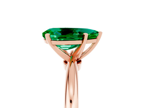 Rose gold Pear Cut Emerald Solitaire Ring with Six-Prong Setting and Classic Band_5