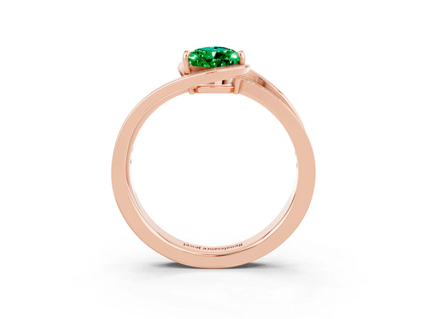 Rose gold Pear Cut Emerald Solitaire Ring with Split Shank and Prong Setting