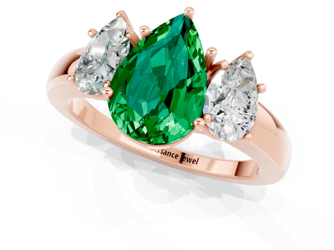 Rose gold Pear Cut Emerald Three-Stone Ring with Four-Prong Setting and Classic Band_1