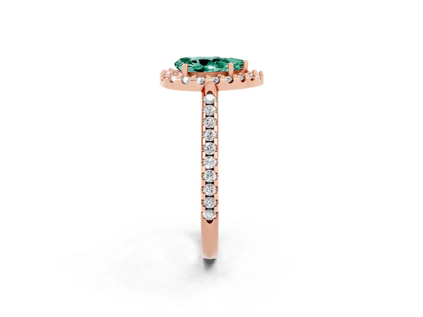 Rose gold Pear Cut Green Sapphire Pavé Halo Ring with Four-Prong Setting