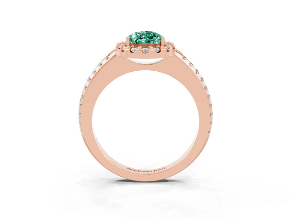 Rose gold Pear Cut Green Sapphire Pavé Halo Ring with Four-Prong Setting