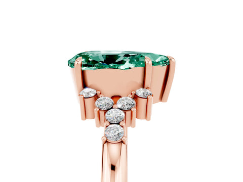 Rose gold Pear Cut Green Sapphire Ring with Side Stones and Four-Prong Setting_41