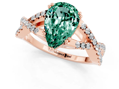Rose gold Pear Cut Green Sapphire Solitaire Ring with Four-Prong Setting and Twisted Pavé Band_1
