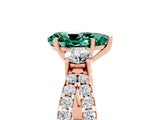 Rose gold Pear Cut Green Sapphire Three-Stone Ring with Pavé Split Shank and Four-Prong Setting_17