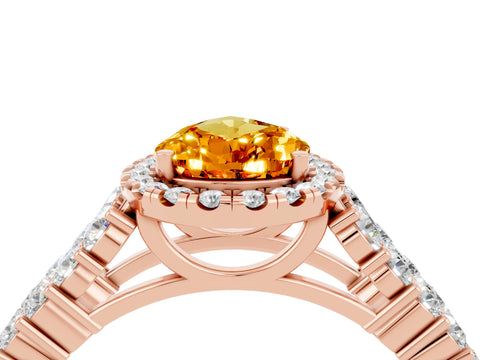 Rose gold Pear Cut Halo Pavé Diamond Engagement Ring with Split Shank and Four-Prong Setting_4