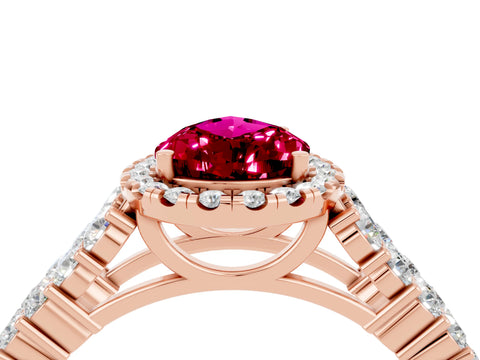 Rose gold Pear Cut Halo Pavé Diamond Engagement Ring with Split Shank and Four-Prong Setting_4