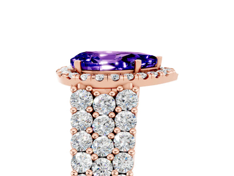 Rose gold Pear Cut Halo Pavé Diamond Engagement Ring with Split Shank and Four-Prong Setting_5