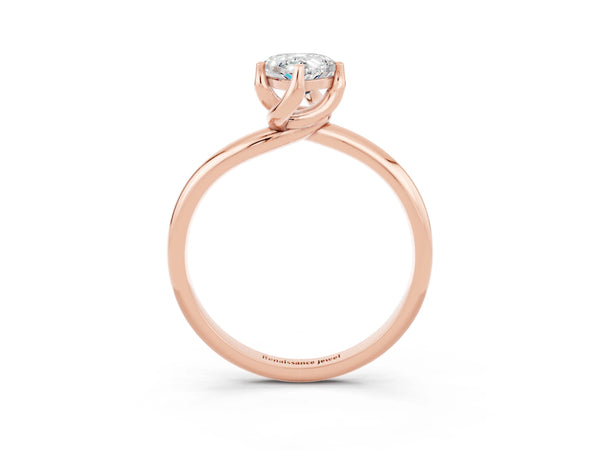 Rose gold Pear Cut Moissanite Solitaire Engagement Ring with Four-Prong Setting and Classic Band