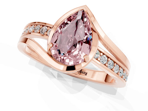 Rose gold Pear Cut Morganite Solitaire Ring with Split Shank and Prong Setting_1