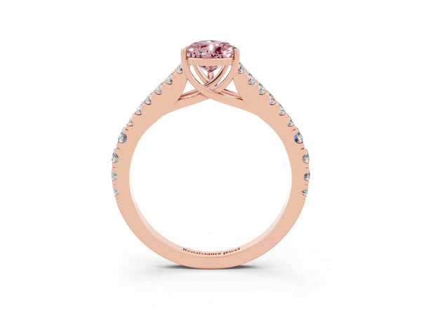Rose gold Pear Cut Morganite Split Shank Pavé Engagement Ring with Four-Prong Setting