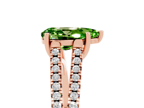 Rose gold Pear Cut Peridot Solitaire Engagement Ring with Split Shank Pavé Band_5