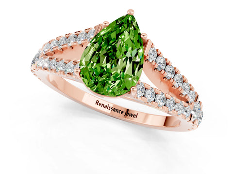 Rose gold Pear Cut Peridot Split Shank Pavé Engagement Ring with Four-Prong Setting_13