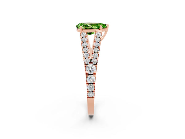 Rose gold Pear Cut Peridot Split Shank Pavé Engagement Ring with Four-Prong Setting