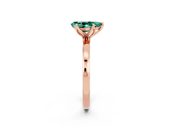 Rose gold Pear Cut Solitaire Diamond Ring with Thin Band and Four-Prong Setting