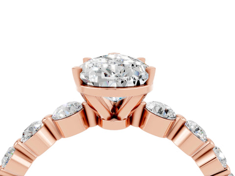 Rose gold Pear Cut Solitaire Moissanite Ring with Pave Band and Four-Prong Setting_4